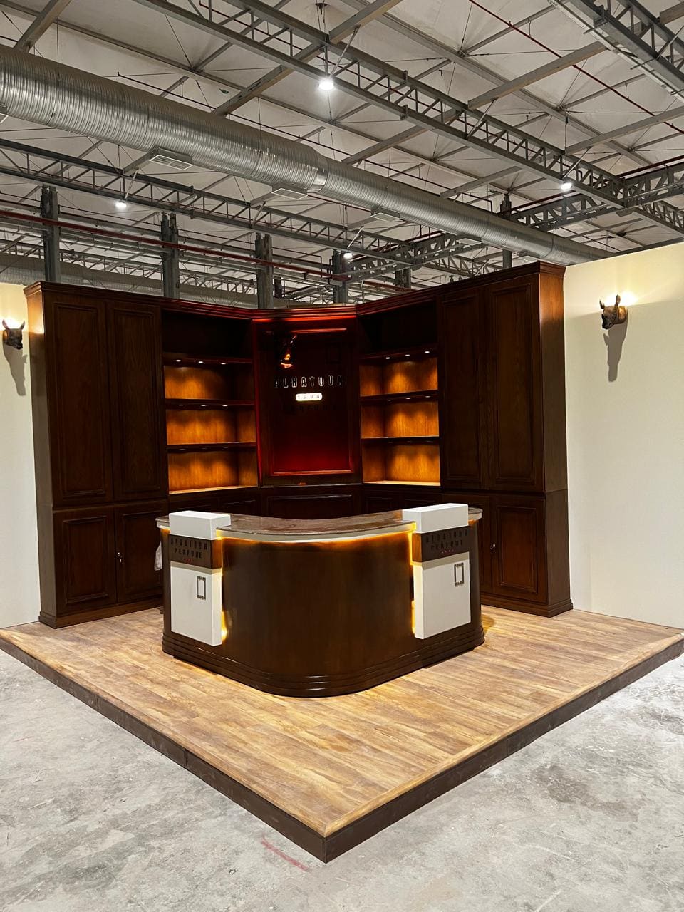 تصميم بوث alhatoun perfume